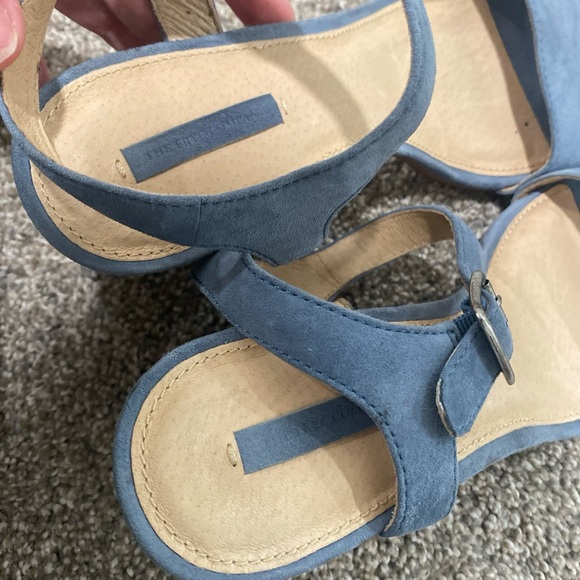 Frye Women's Blake 2 Piece Suede Sandals - Picture 10 of 11